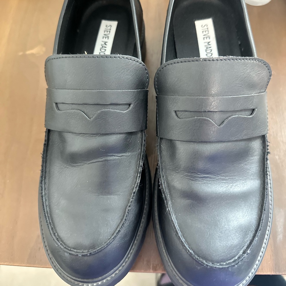 Black Steve Madden Women’s loafers